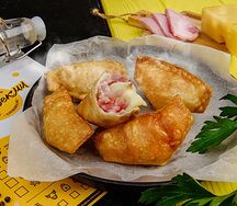 ЧебурекМи с ветчиной и сыром 