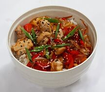 Курица терияки на рисе
