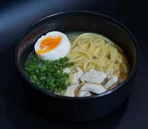 Куриный суп-лапша