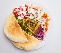 Шаверма на тарелке