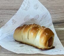 Сосиска в тесте печеная