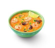 Суп Том ям с креветками и рисом