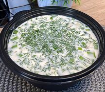 Окрошка на кефире с копченой курицей 