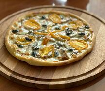 Мясо-грибы на классическом тесте