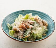 Цезарь с курицей