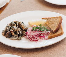 Миноги маринованные