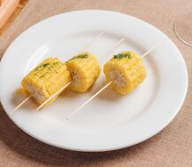 Отварная кукуруза