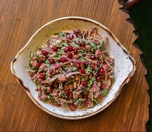 Лобио с грецкими орехами