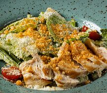Цезарь с куриной грудкой