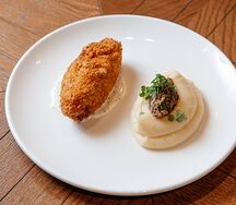 Хрустящая сочная котлета из деревенского цыпленка 