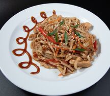 Удон с курицей