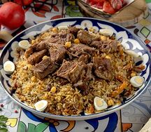 Ляган плова по-чайхански с говядиной