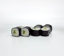 Ролл с огурцом