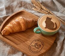 Круассан с миндалем