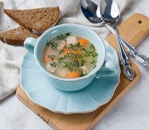 Уха с лососем