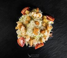 Салат Цезарь с креветками