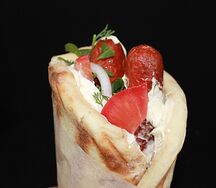 Грик-док (хот-дог авторский)