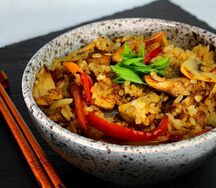 Рис с курицей и овощами