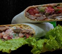 Шаурма с говяжьим кебабом