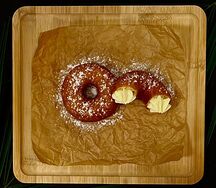 Пончики с кремом