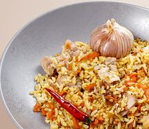 Традиционный плов с курицей