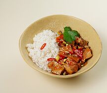 Цыпленок в кисло-сладком соусе