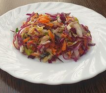 Капустное ассорти с морковью