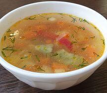 Суп со шпинатными клецками