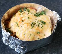 Фрикадельки, запеченные с овощами