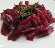 Салат из отварной свеклы