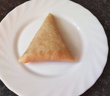 Блин постный с клубникой