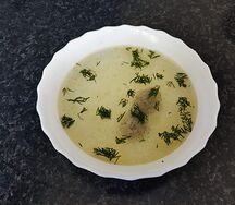 Бульон с фрикадельками