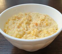 Каша пшенная с тыквой и молоком