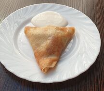 Блины с яблоком и маком
