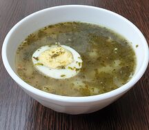 Щи Зеленые с курицей, яйцом и сметаной
