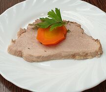 Свинина отварная
