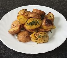 Жареный молодой картофель