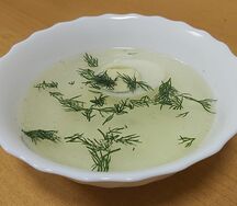 Бульон с яйцом