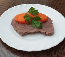 Говядина отварная