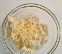 Салат курица с ананасом