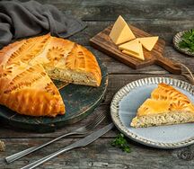 Пирог с сыром и зеленью 
