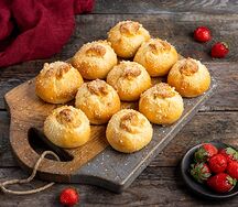 Пирожки с клубникой 