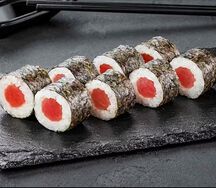 Маки с тунцом