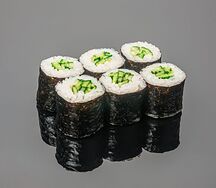 Мини-ролл с огурцом