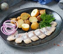 Сельдь с картофелем