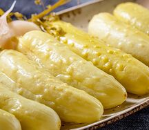 Огурцы маринованные по-бакински