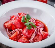 Салат из бакинских помидоров