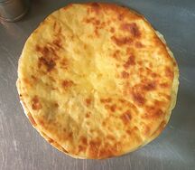 Осетинский пирог с творогом и с сыром