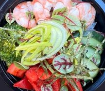 Поке с тигровыми креветками