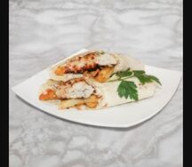 Шаурма с люля-кебабом и жареным картофелем
